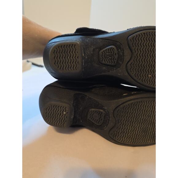 Merrell Luxe Black Button Suede Booties Ankle Womens Size 8.5 Moto Winter - Picture 16 of 16